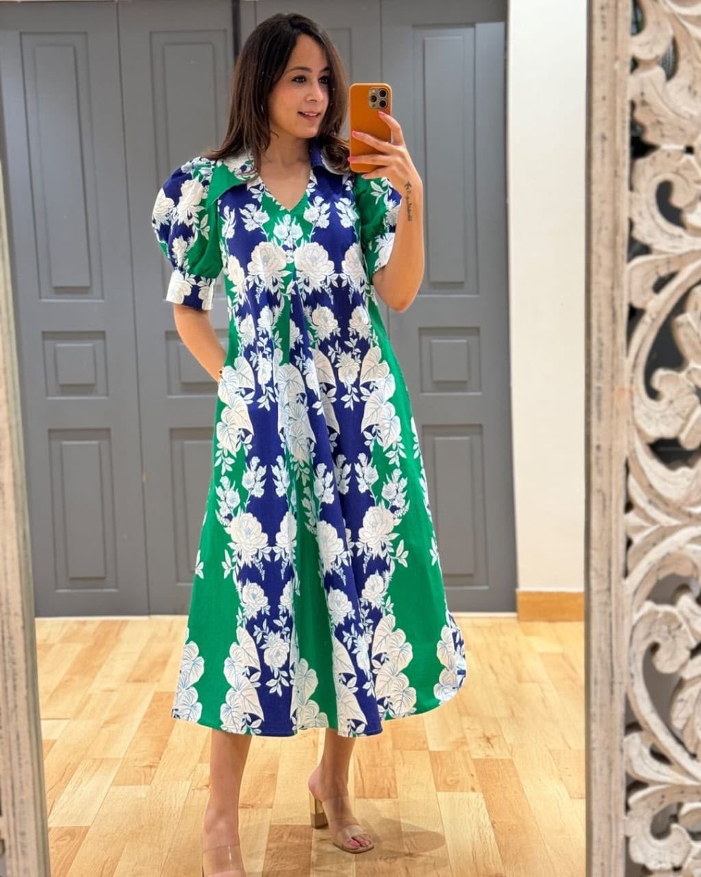 Vibrant Floral Printed Midi Dress with Pockets