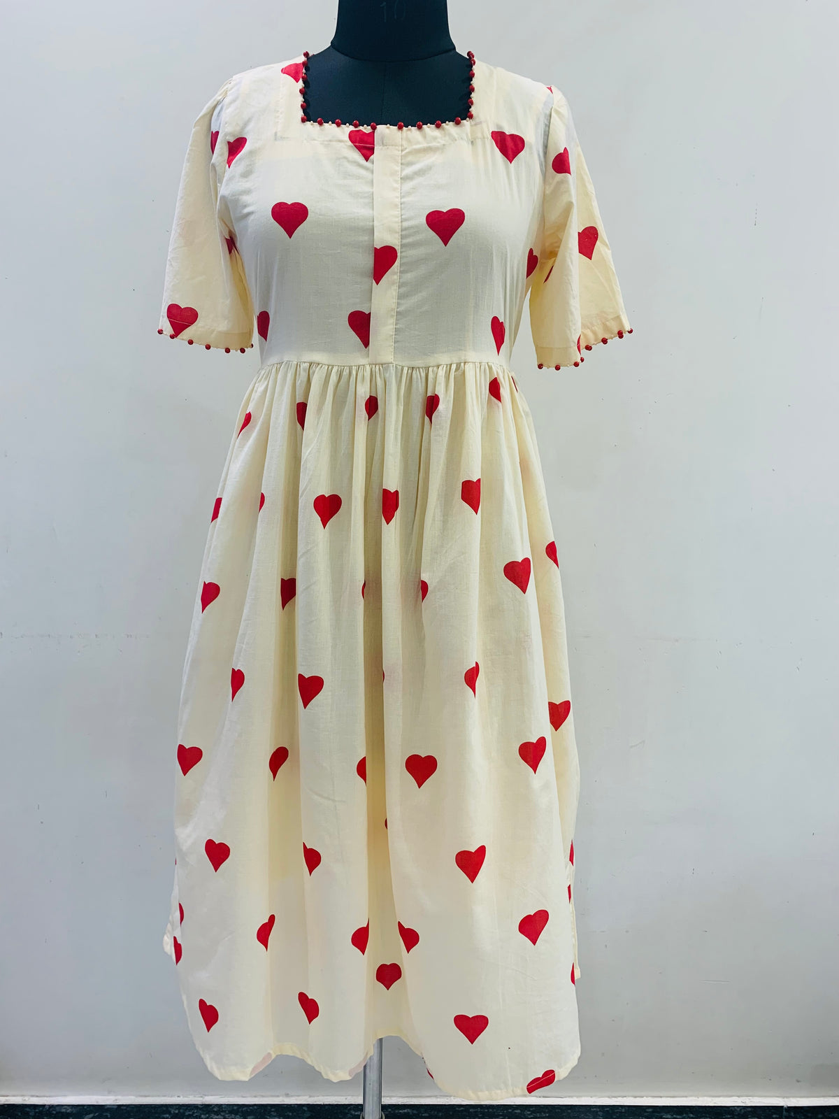 Ivory Red Heart Print Hand Embellishment Midi Dress for Women