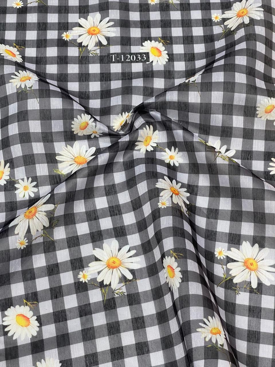 Black & White Gingham Daisy Printed Running Material Fabric for Women