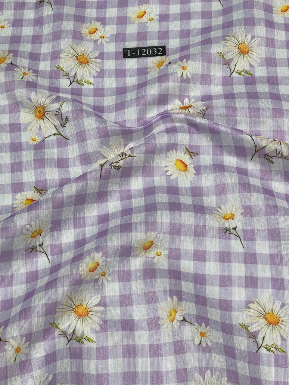 Lavender Gingham Daisy Printed Running Material Fabric for Women