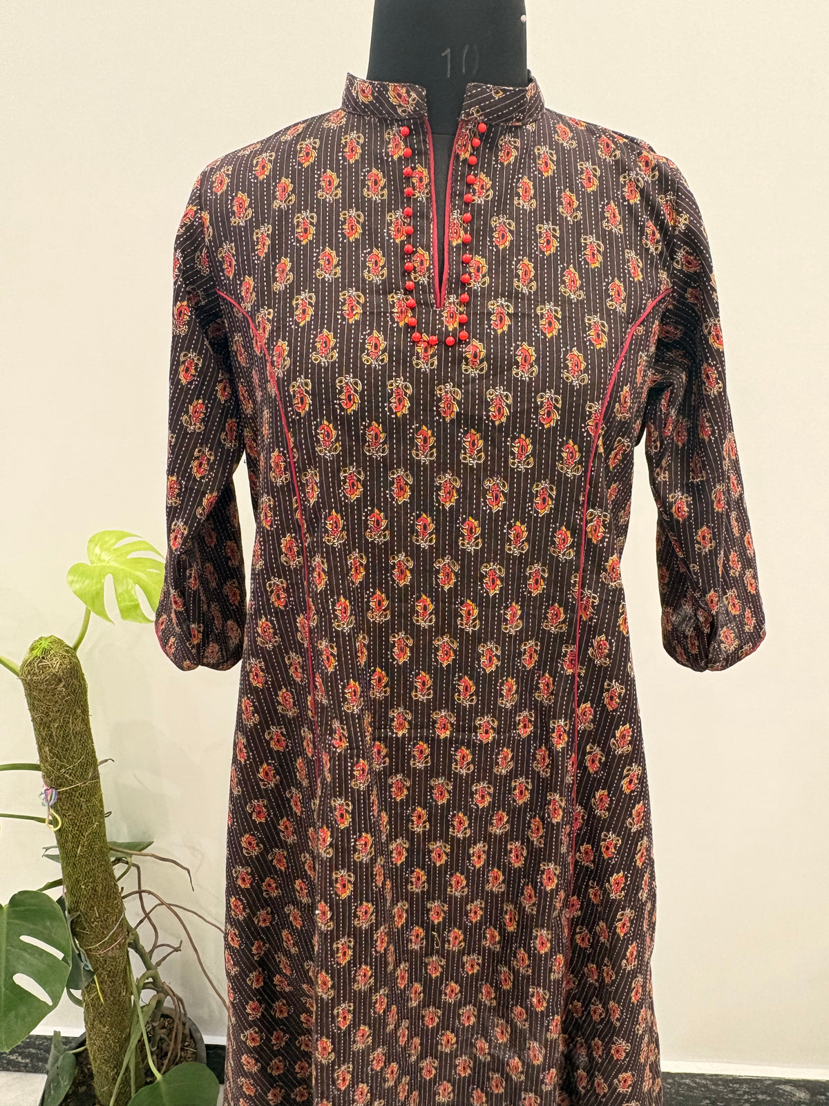 Embellished Brown Floral Printed Straight Kurti