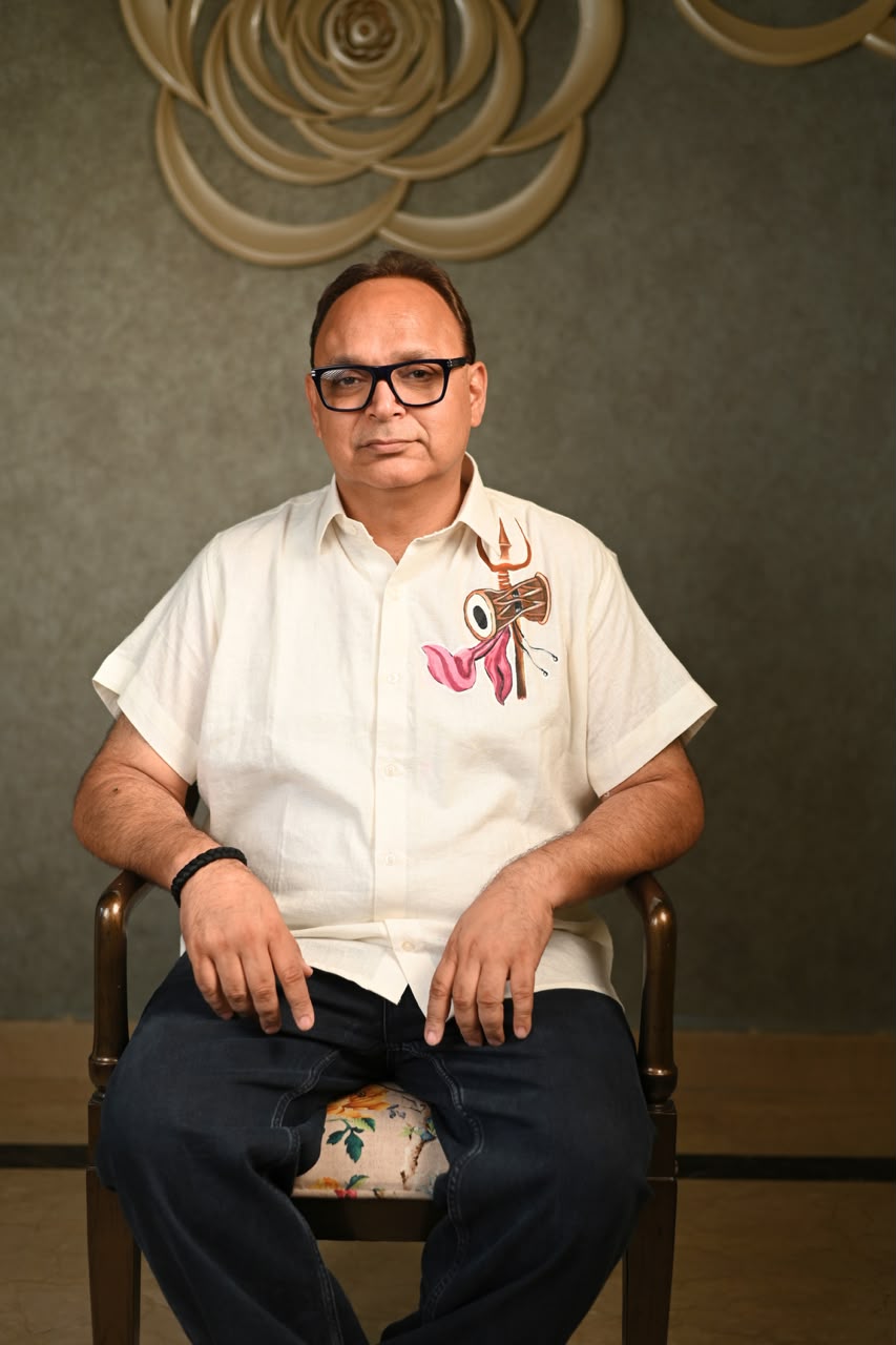 Men’s White Embroidered Cuban Collar Cotton Shirt